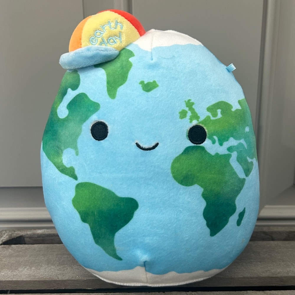 NWOT Roman Squishmallow - Picture 2 of 2